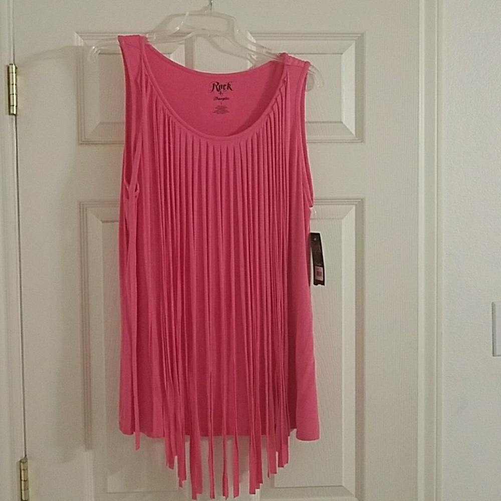 Ladies pink top with fringe